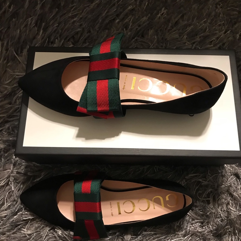 Gucci Suede Ballet Flat With Bow